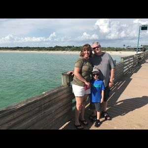 Meet your Posher, Lori